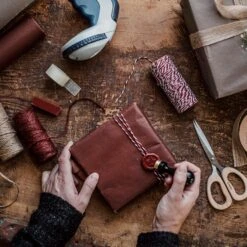 Packpapier Gewachst 1er-Pack Rot -Einrichtungsgeschäft 374103 30485