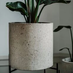 Pot Cement Terrazzo Ø27 Sand 13 Pot Cement Terrazzo Ø27 Sand -Einrichtungsgeschäft 401499 31960