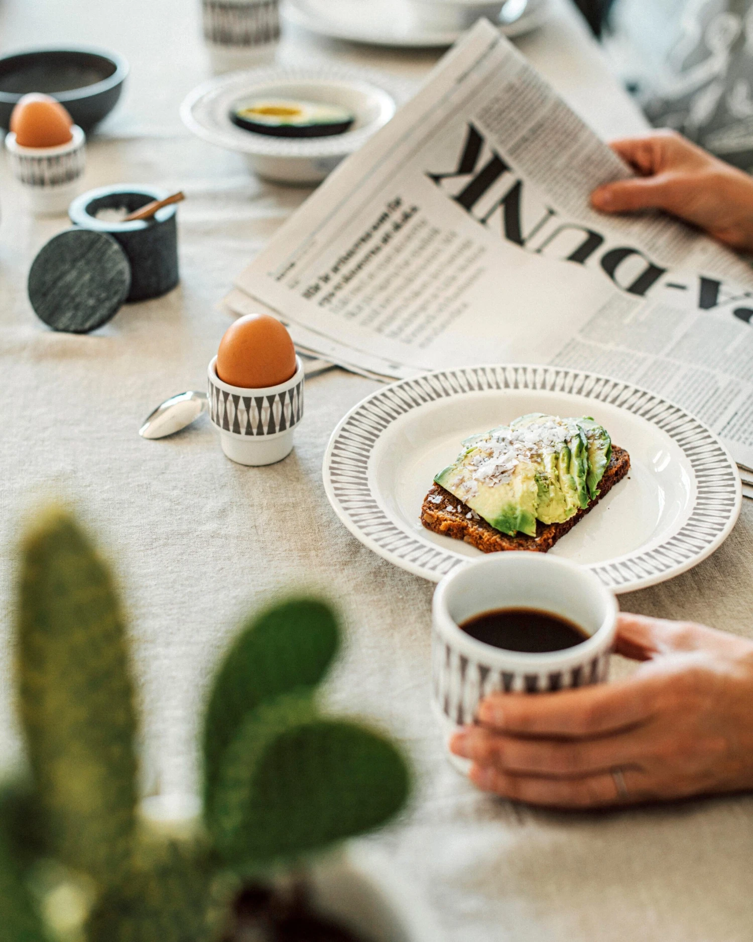 Eierbecher Stig Lindberg Diabolo Grau 6 Eierbecher Stig Lindberg Diabolo Grau – Bild 4