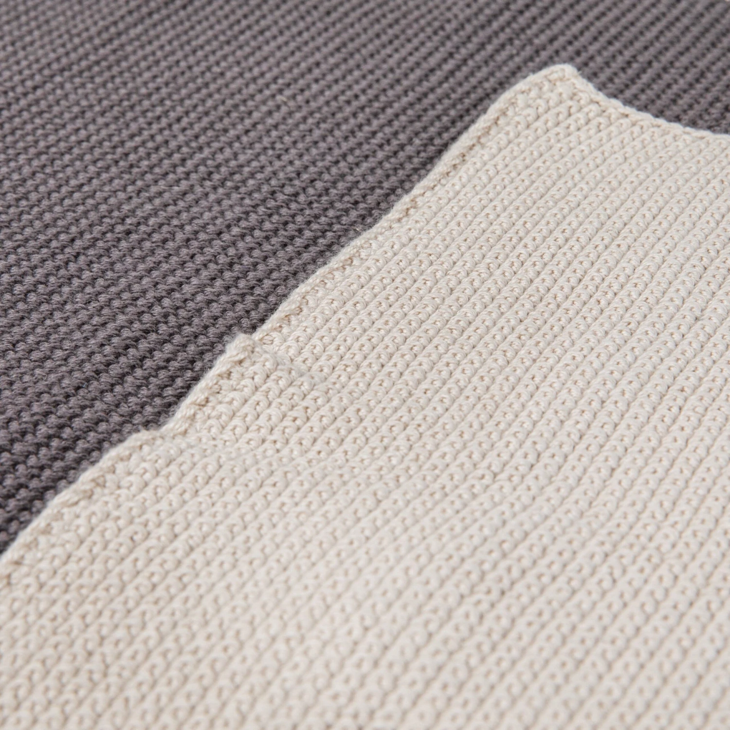 Geschirrtuch Gestrickt 2 Stück Grau/Hellbeige 5 Geschirrtuch Gestrickt 2 Stück Grau/Hellbeige – Bild 3